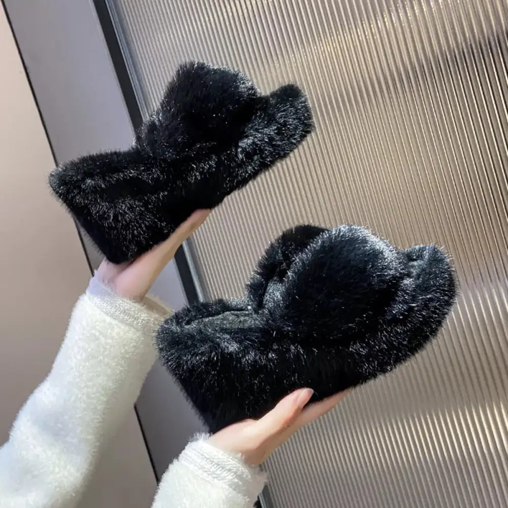 Fluffy Wedge Slippers