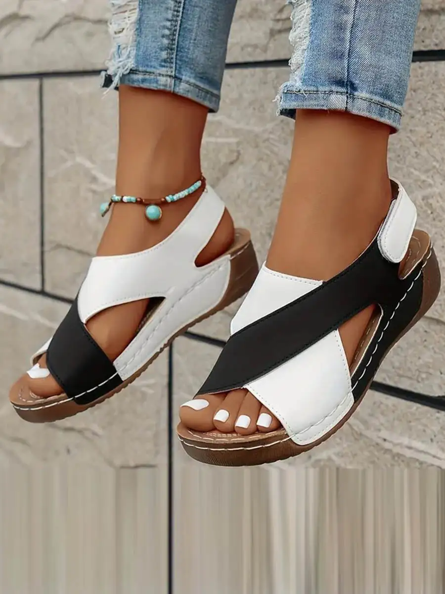 Contrast Cutout Open-Toe Heeled Sandals