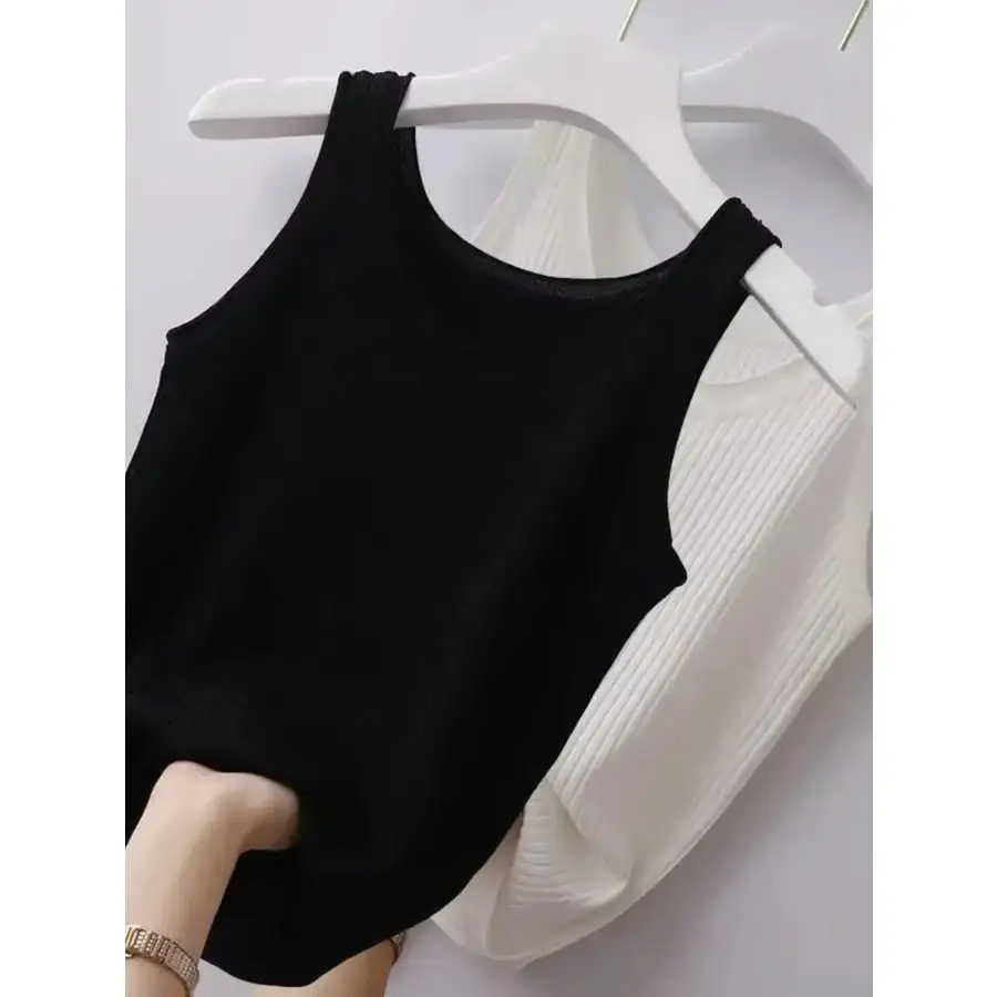 Plus Size Ribbed Knit Scoop Neck Tank