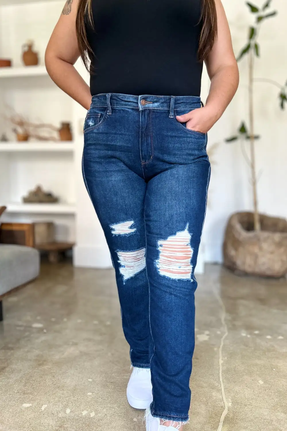 High-Waist Raw-Hem Distressed Washed Straight Leg Jeans