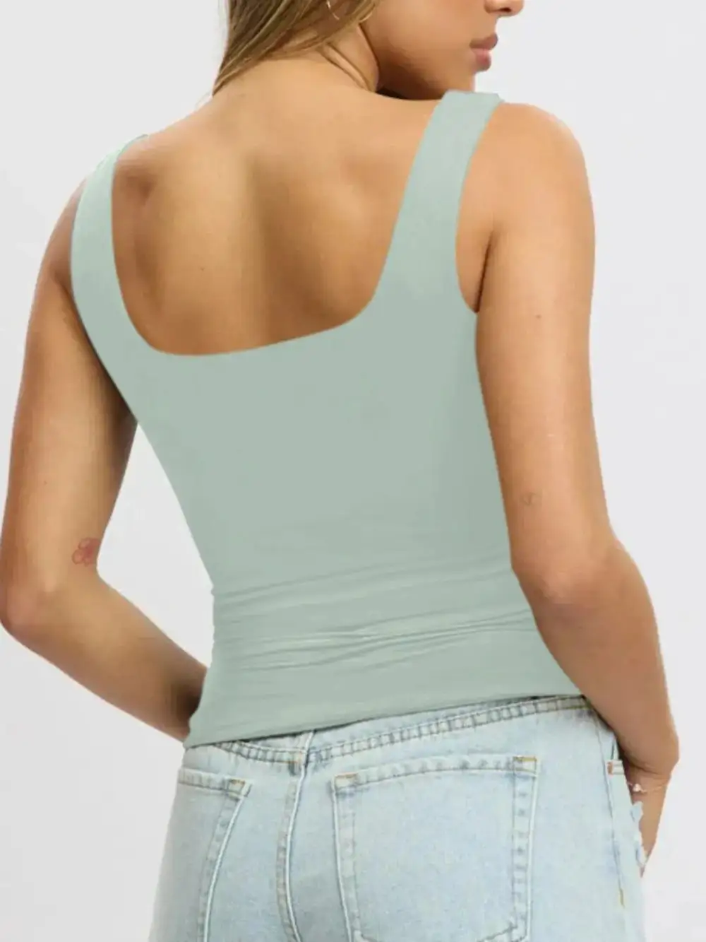 S Square Neck Wide