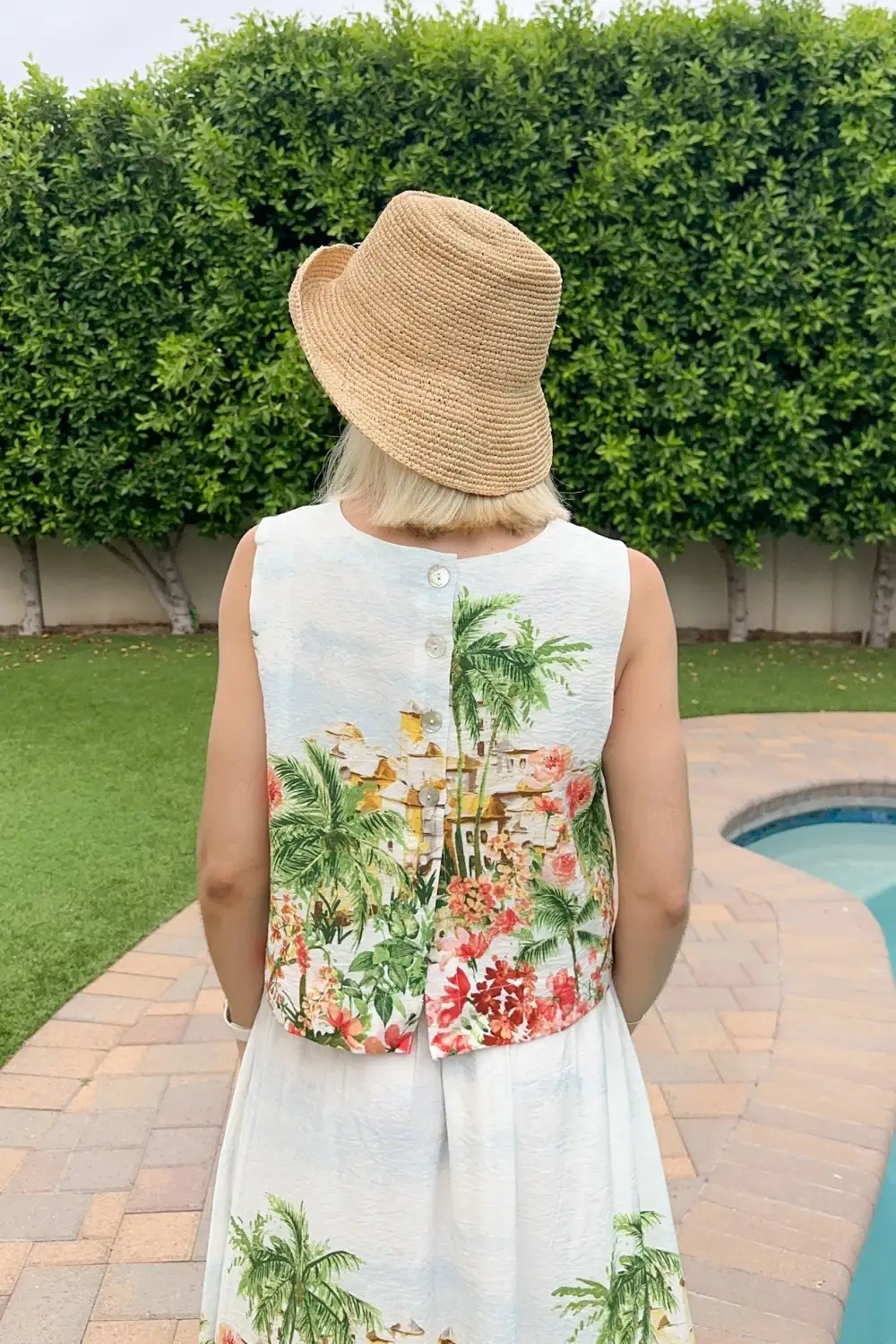 Soft Structure Printed Satin Top