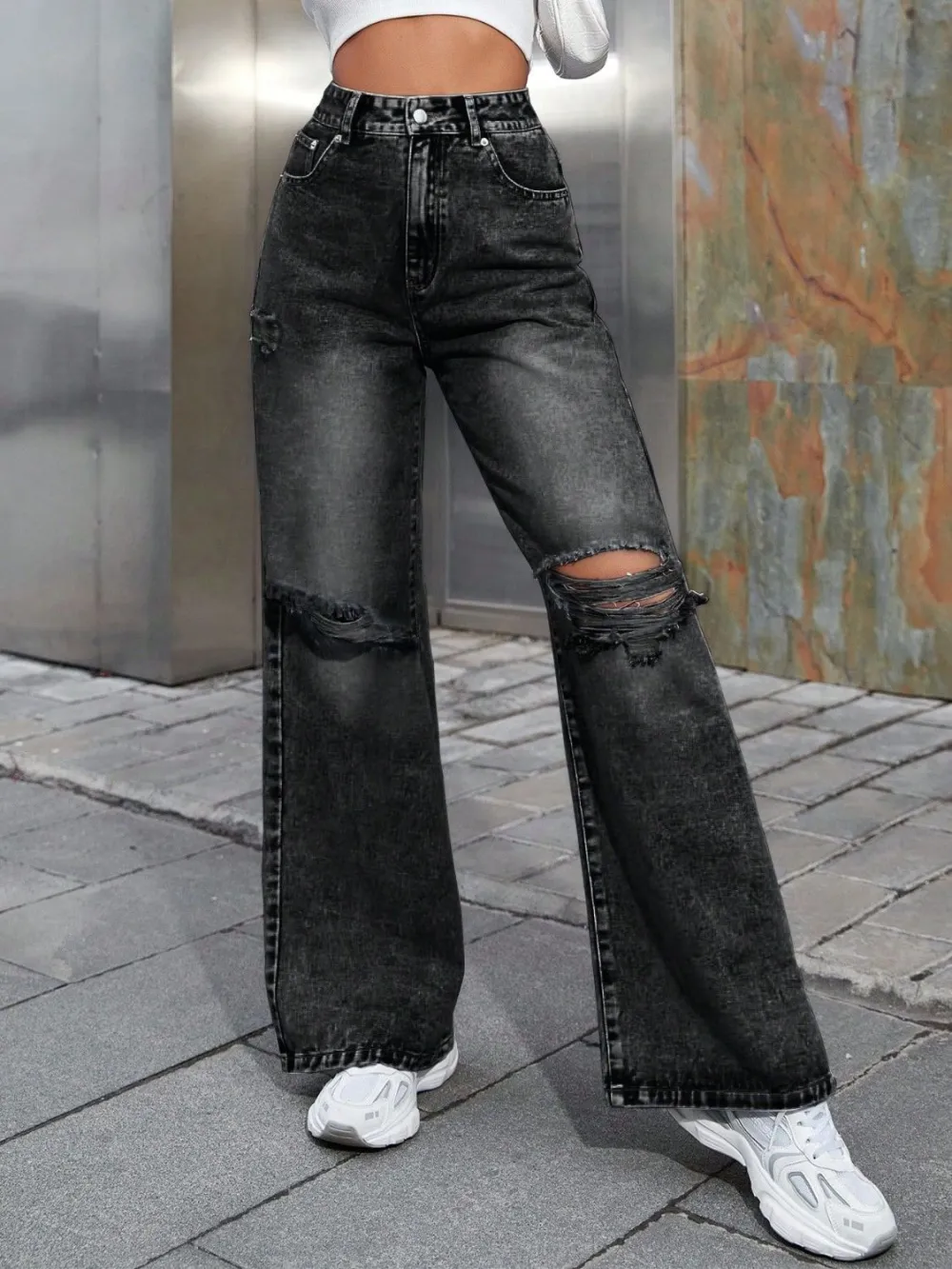 Soft Wide Leg Distressed Pocketed Denim Jeans