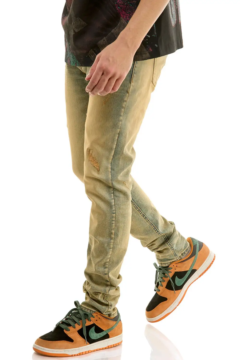 Men's Modern Skinny Distressed Stretch Jeans