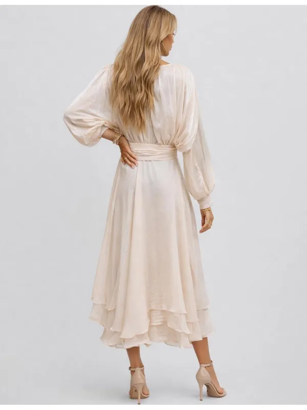 Chic Ruched Round Neck Waist Long Sleeves Maxi Dress