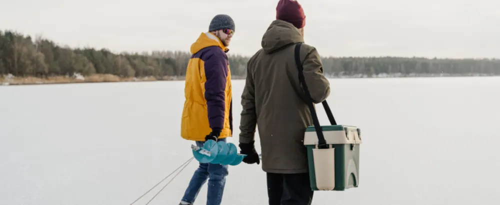 🧥 Men’s Thick Winter Jacket with Hood – Built for Warmth. Designed for Strength.