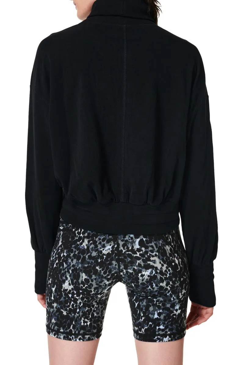 Regular Fleece Pullover Sweatshirt