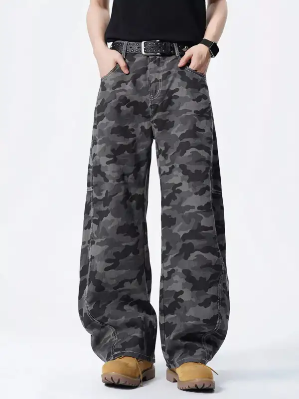 Men's Full Size Loose Fit Camouflage Cargo Pants