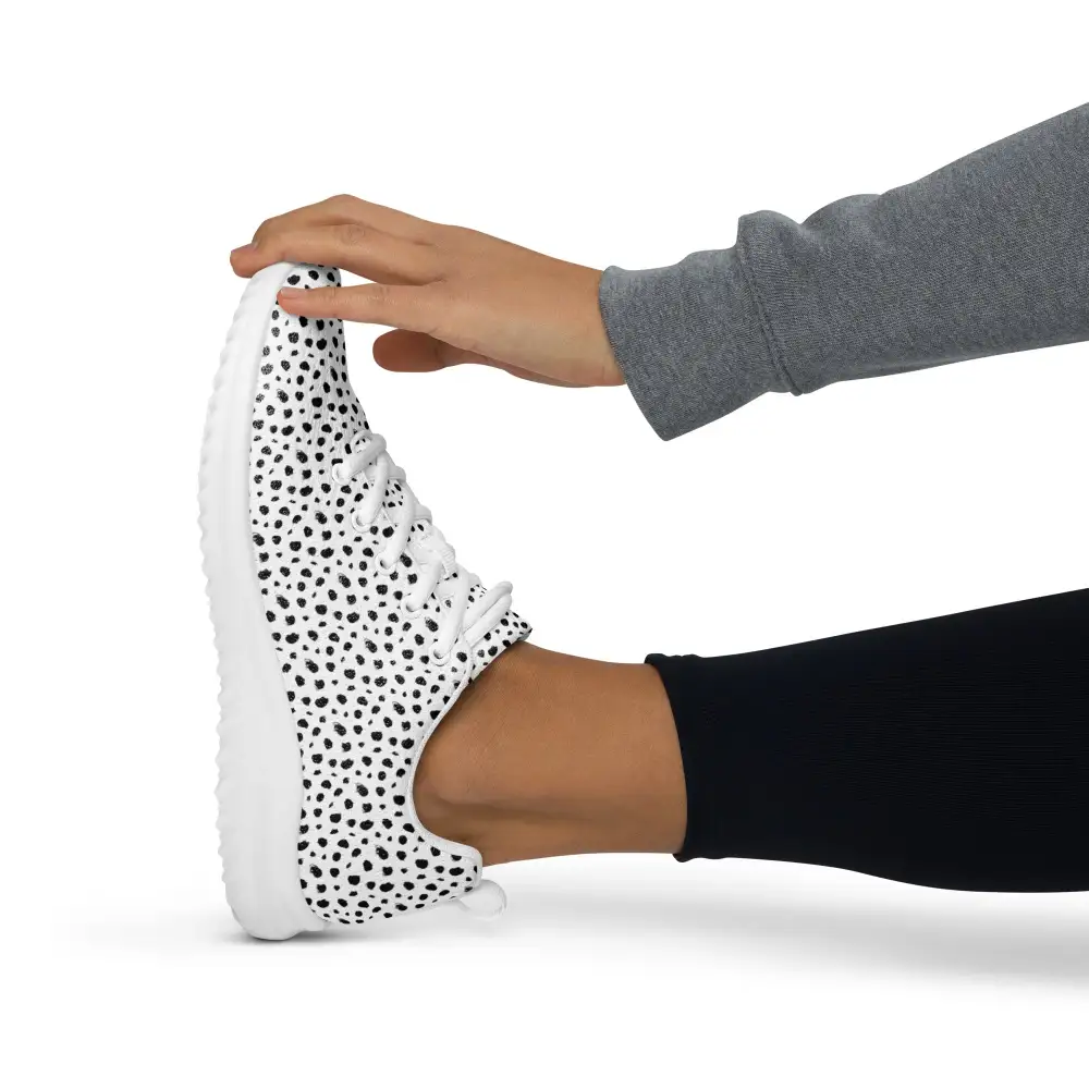 Dot Pattern Lightweight Casual Sneakers