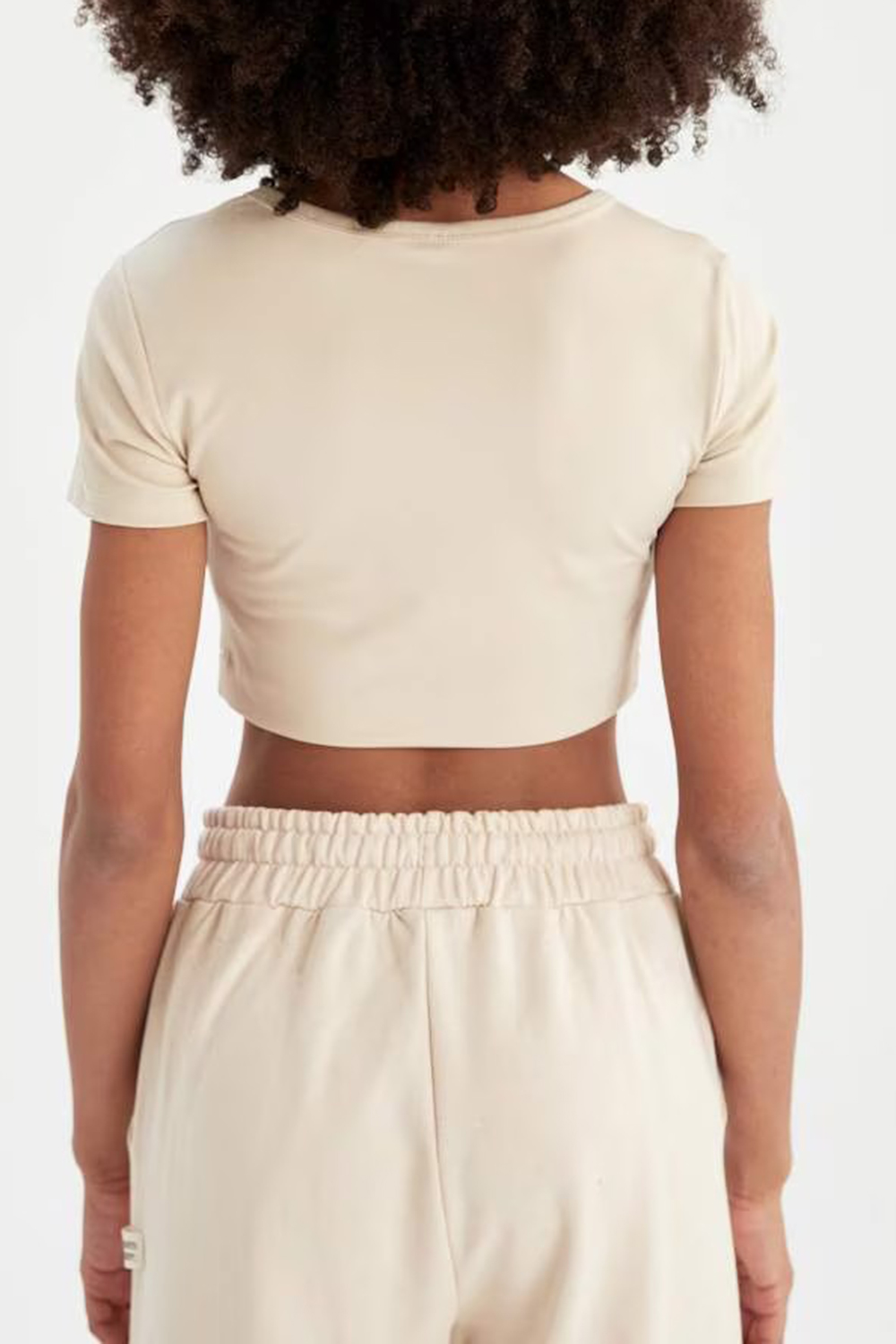 Elegant Crew Neck Solid Color T-Shirt