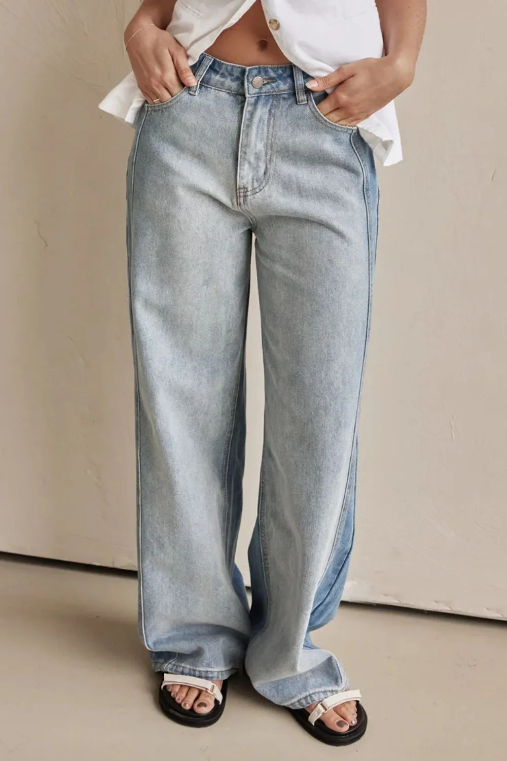 Contrast Straight Leg Pocket Denim Jeans