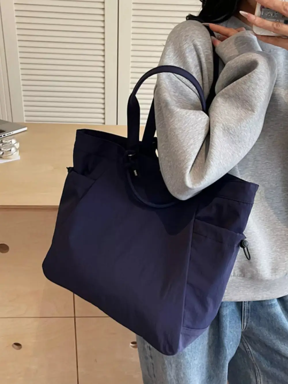Cap Nylon Shoulder Bag