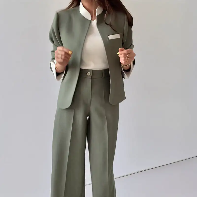 Women's Collarless Blazer & Pleated Straight Leg Trouser Set