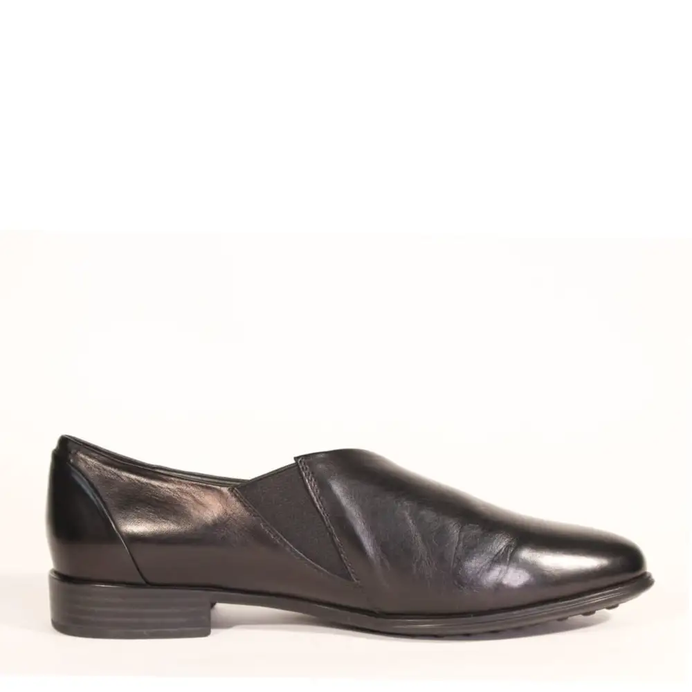 Sleek Leather Flat Loafers