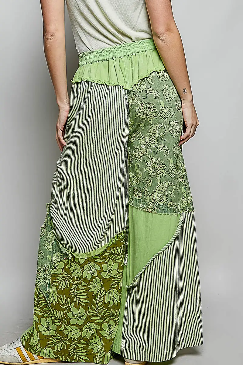 Detailed Finish Sequin Floral Print Wide Leg Pocketed Pants