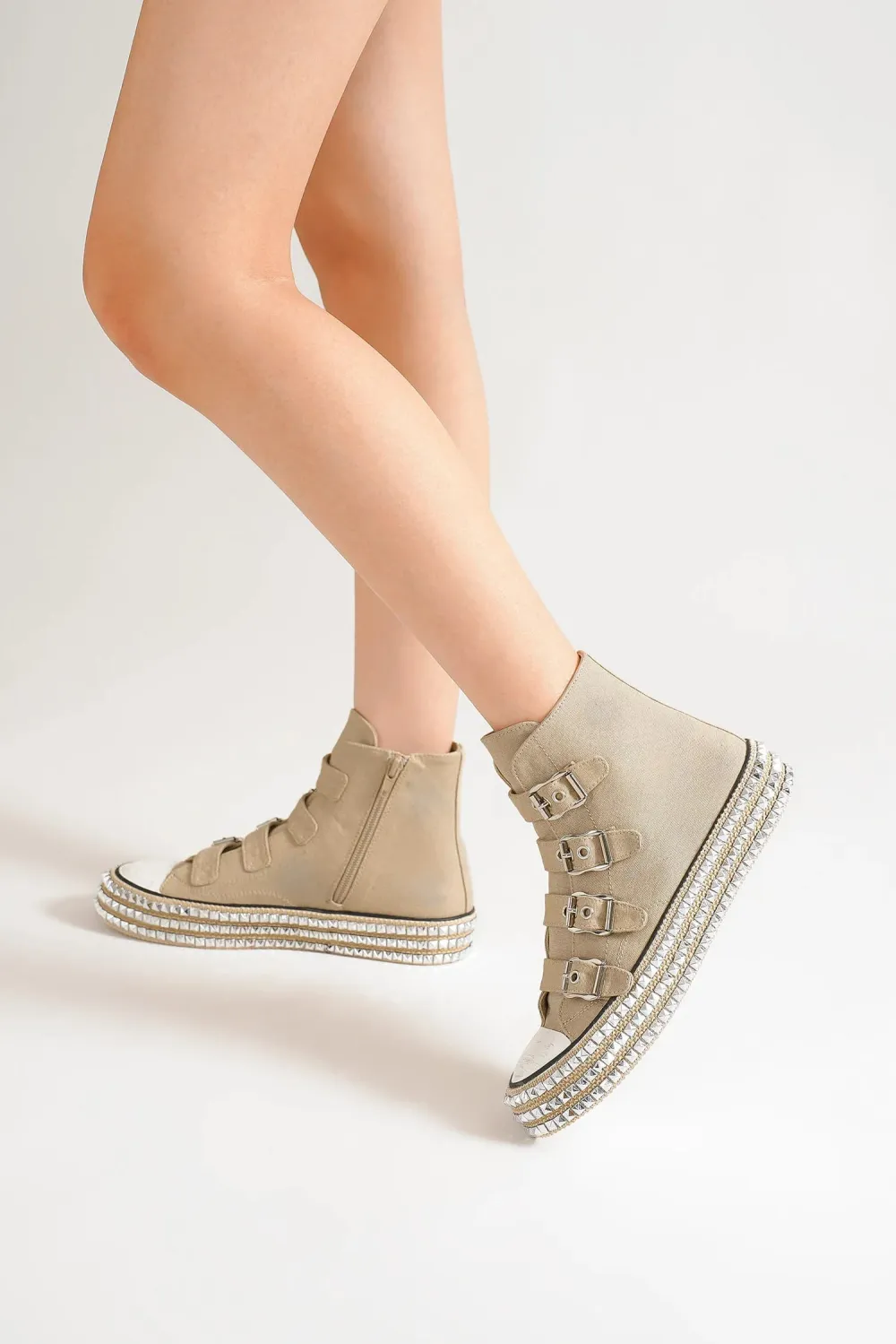 Textured Fashion Multi-Buckle Straps Studded Platform Sneakers
