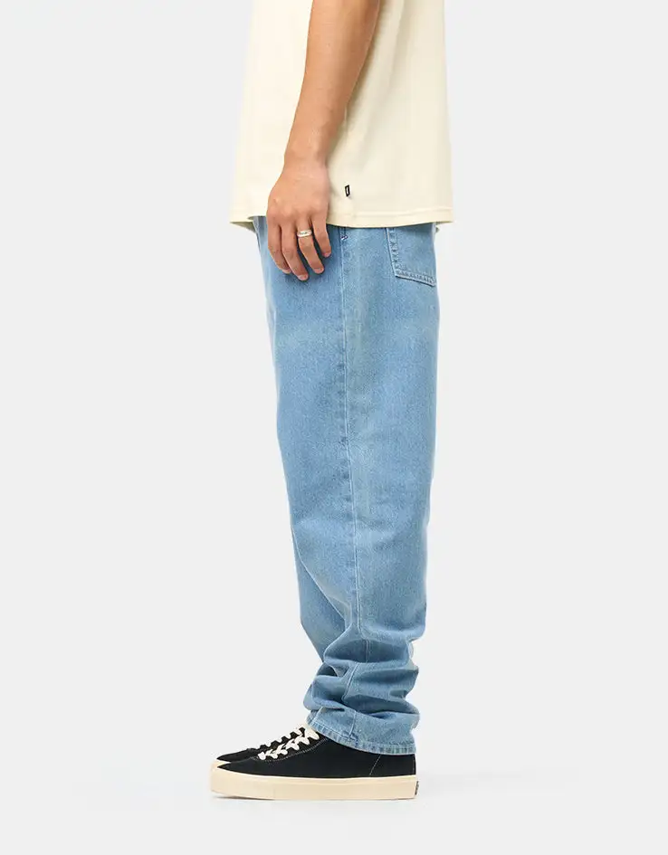 Men's Classic Relaxed Stretch Denim Jeans