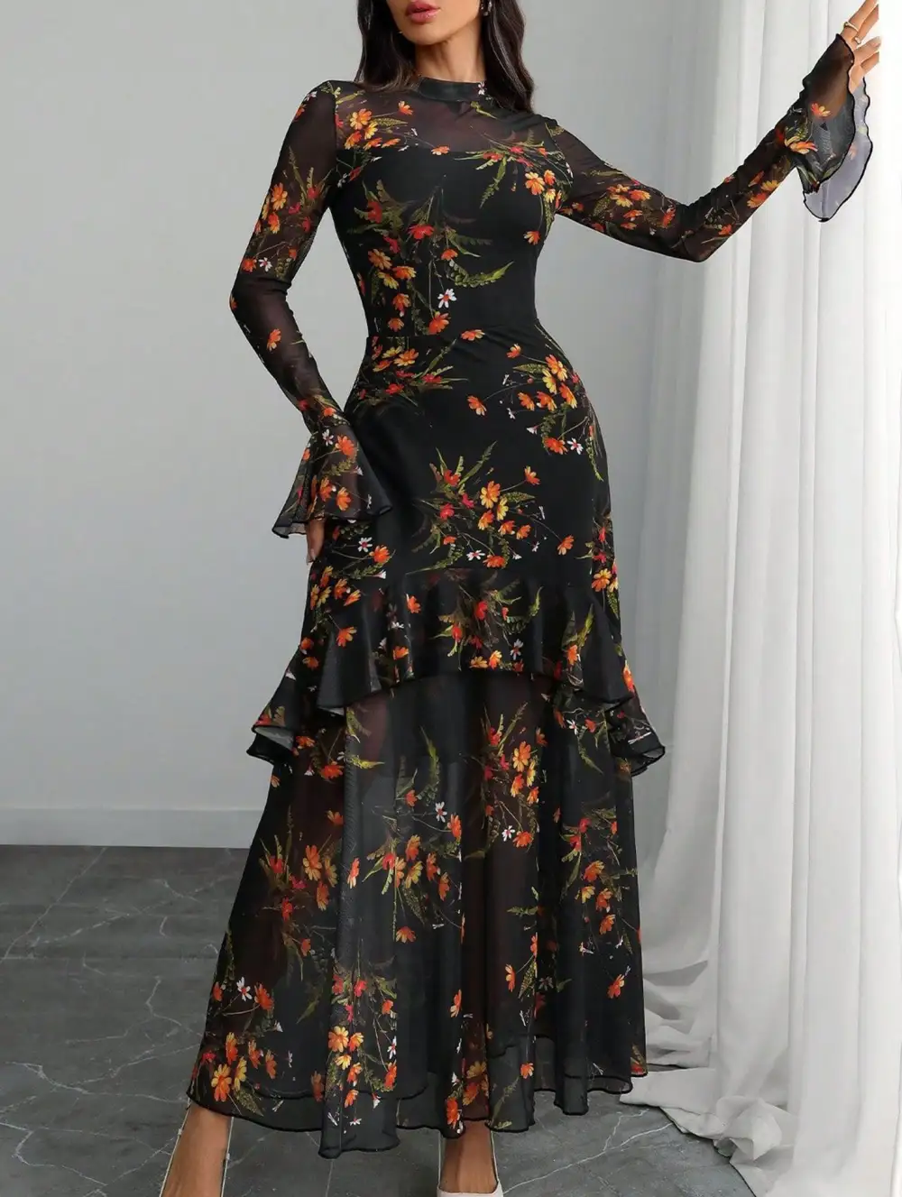 Dress With Lotus Leaf Sleeve And Floral Print