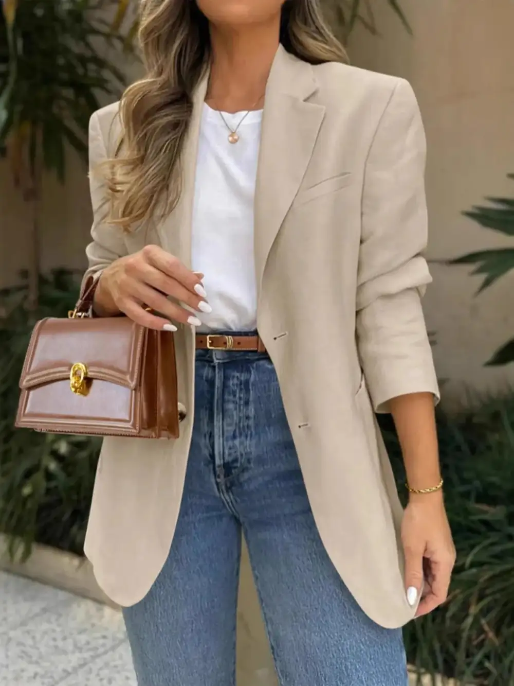 Modern Lapel-Collar Long-Sleeve Blazer