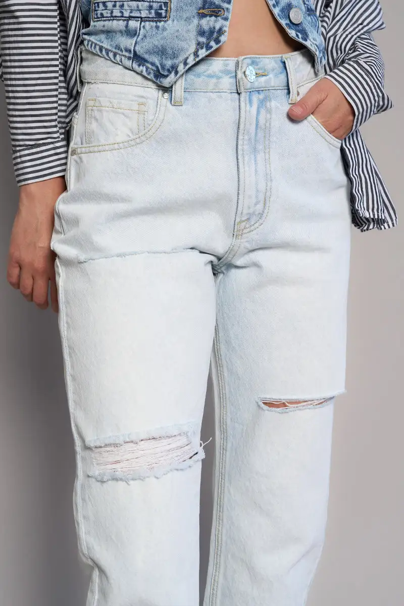 Women's High Rise Frayed Hem Straight Rigid Denim Jeans