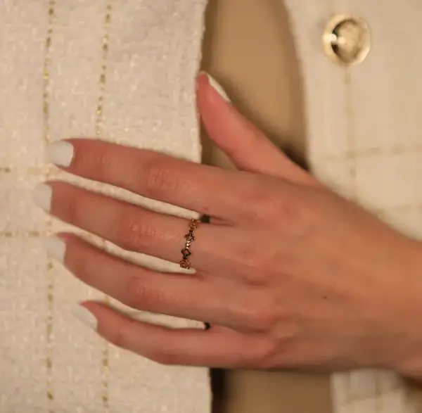 Petite Clover Ring