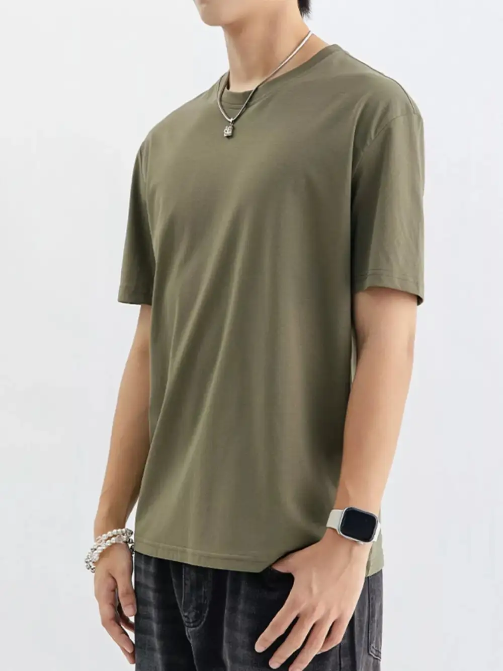 Modern Men's Casual T-shirt
