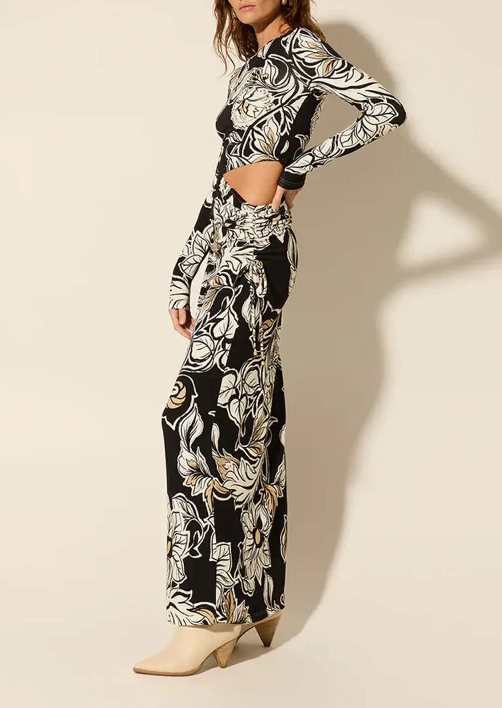 FLORAL KNIT MAXI DRESS