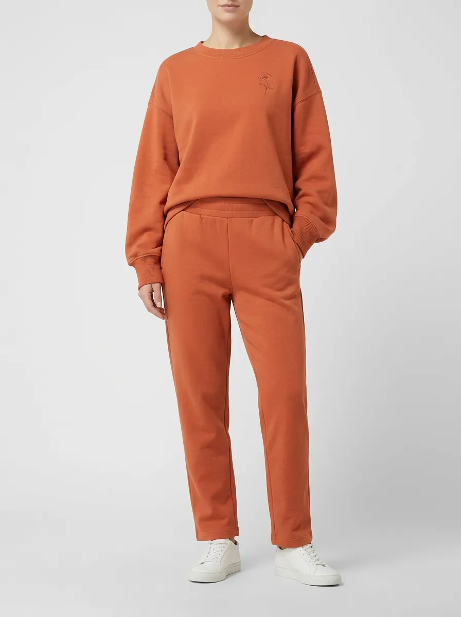 Rose Detail Print Accented Red Sweatshirt and Pants Set