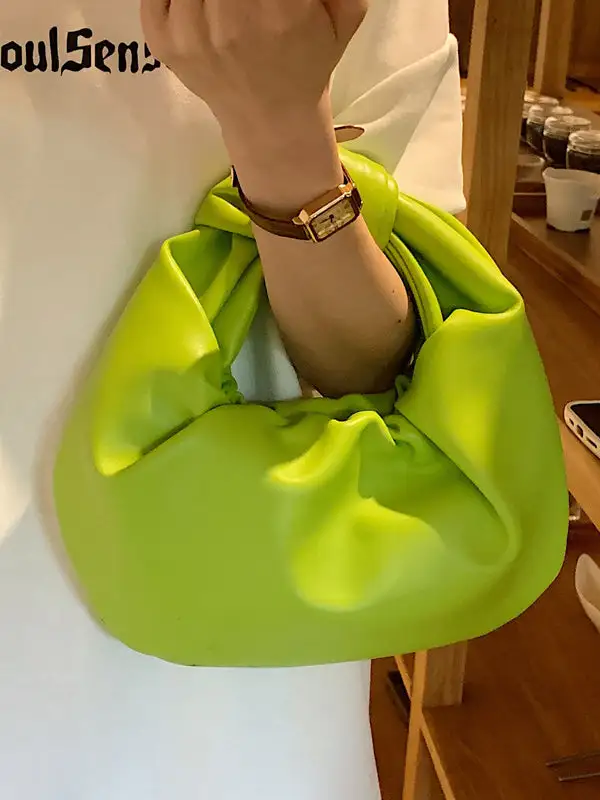 Everyday Modern Shoulder Bag