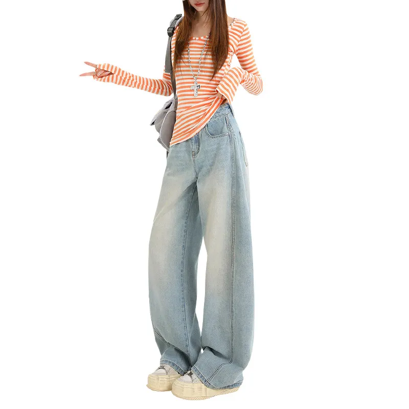 Flowing Wide Leg Curved Leg Banana Leg Jeans