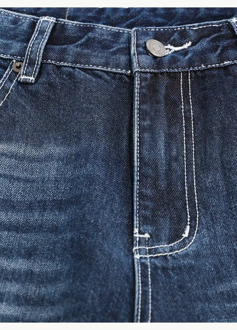 Wide-Leg Jeans