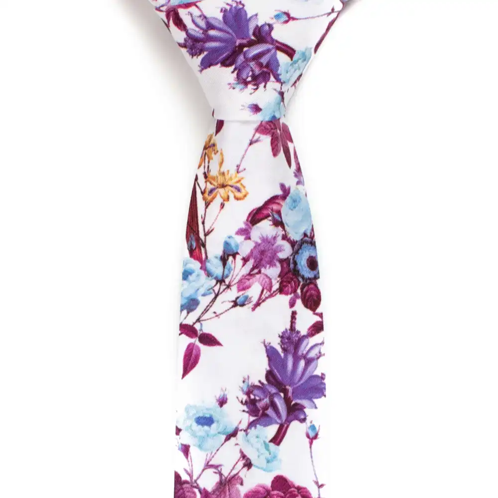 Sharp Botanical Floral Pattern Necktie