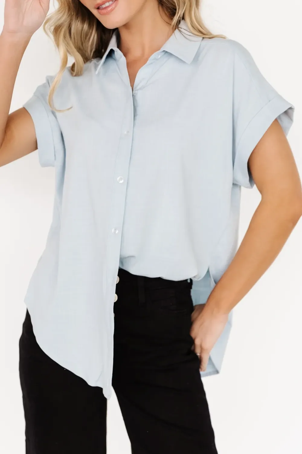 Simple And Comfortable Breathable Shirt