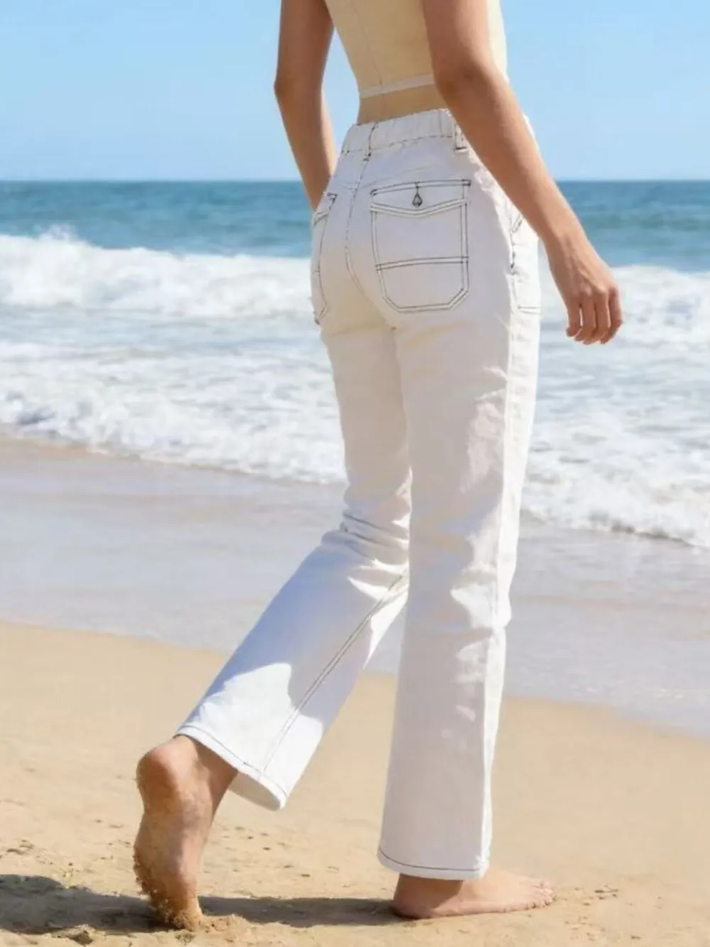 Easy Wide Leg Denim Jeans