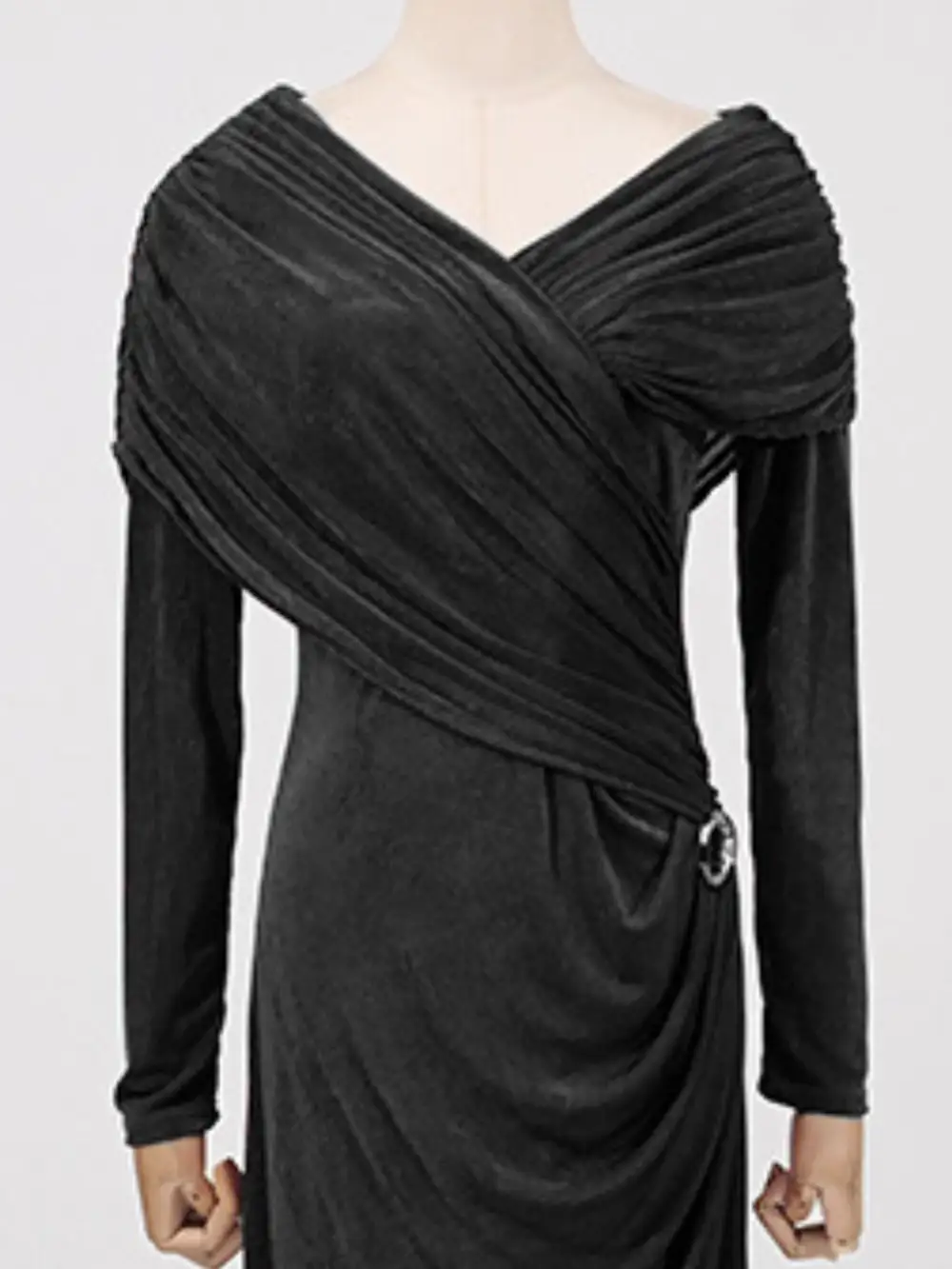 Comfort Fit Ruched Long Sleeve Maxi Dress