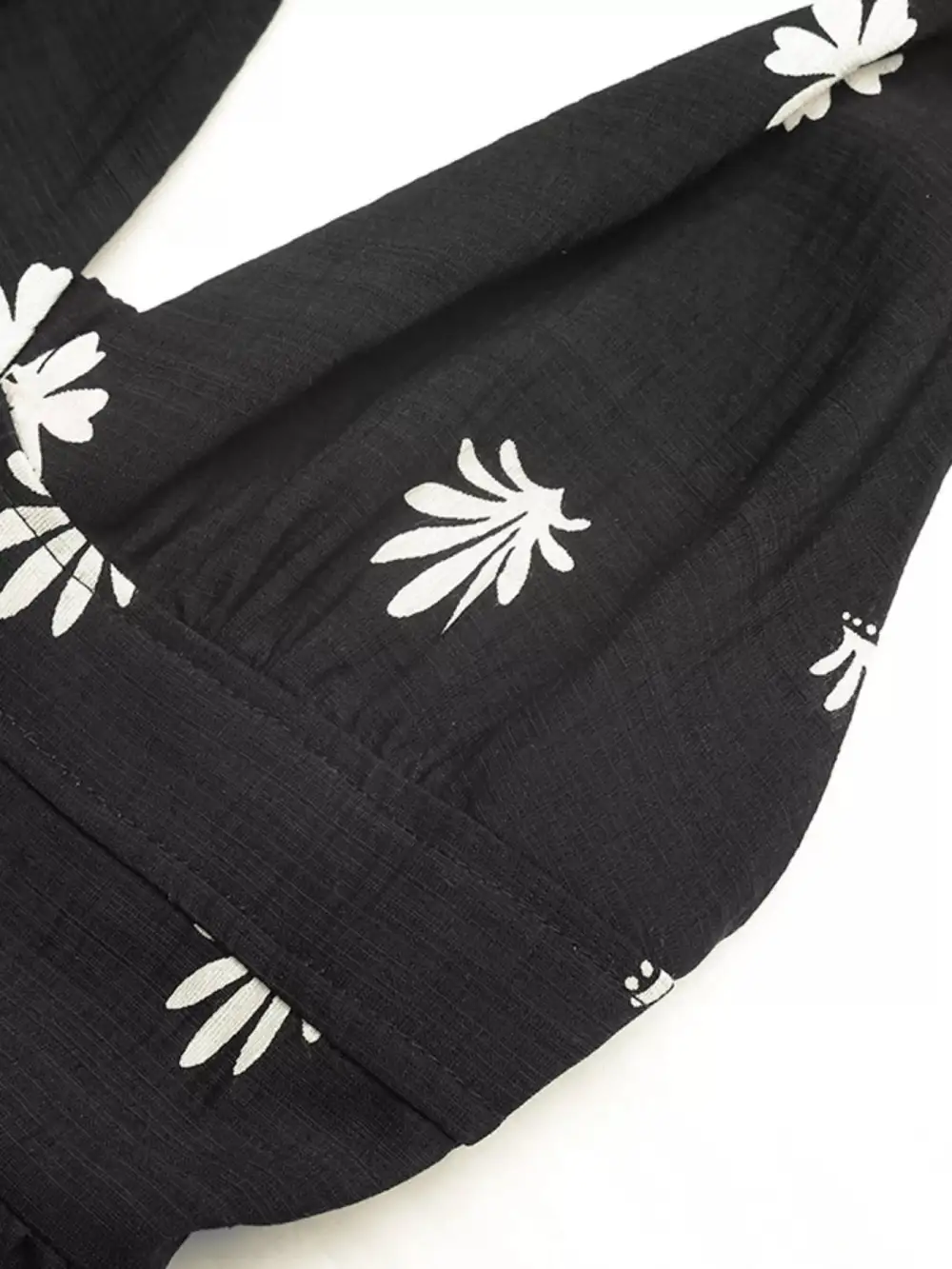 Polished Detail Printed Maxi Dress
