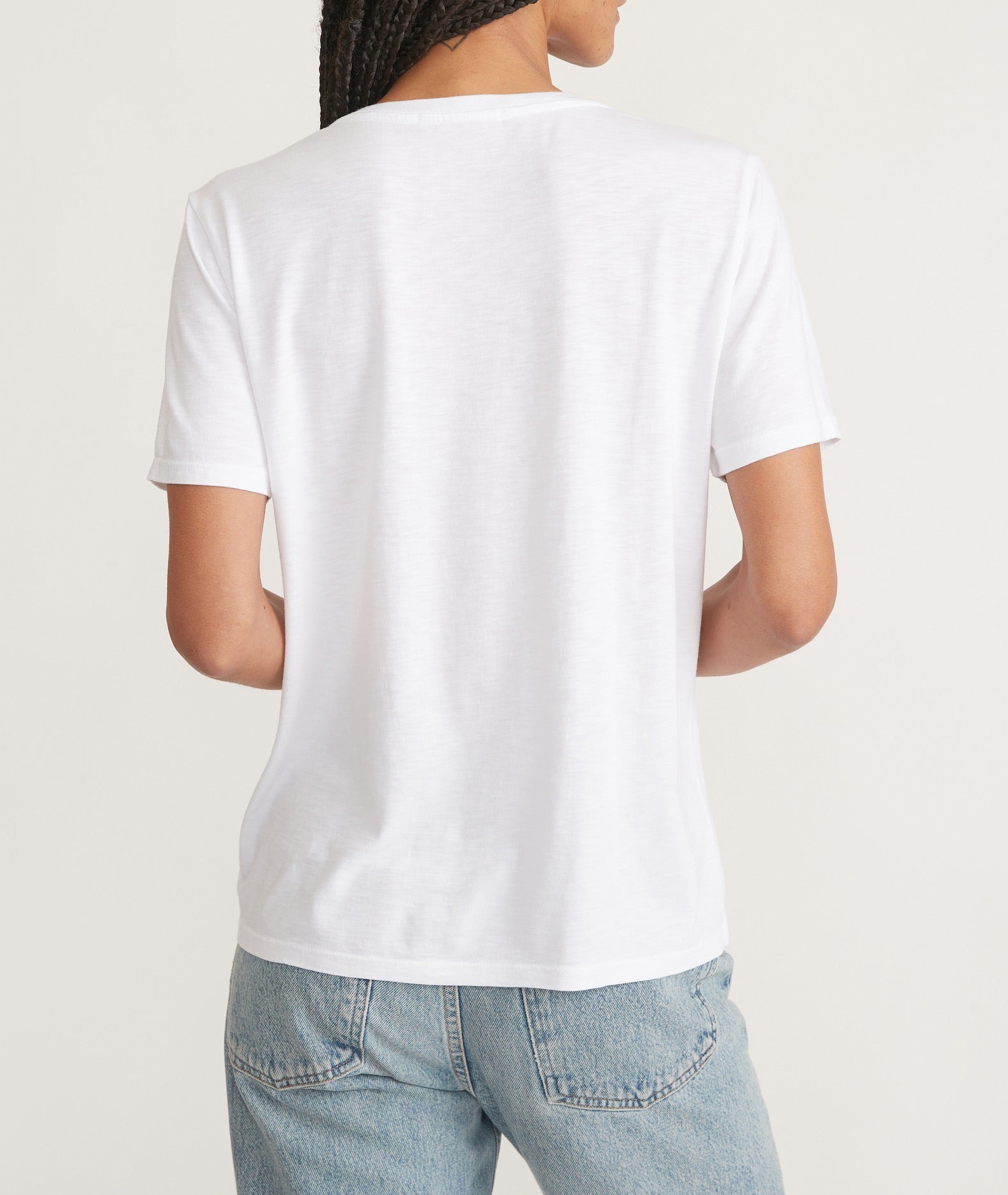 Fit Basic V - Neck Loose Tee