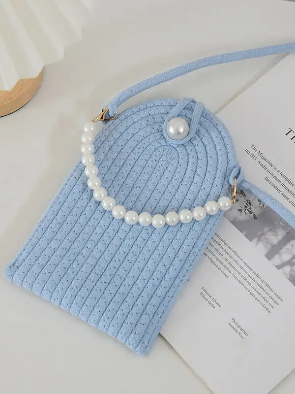 Woven Compact Shoulder Bag