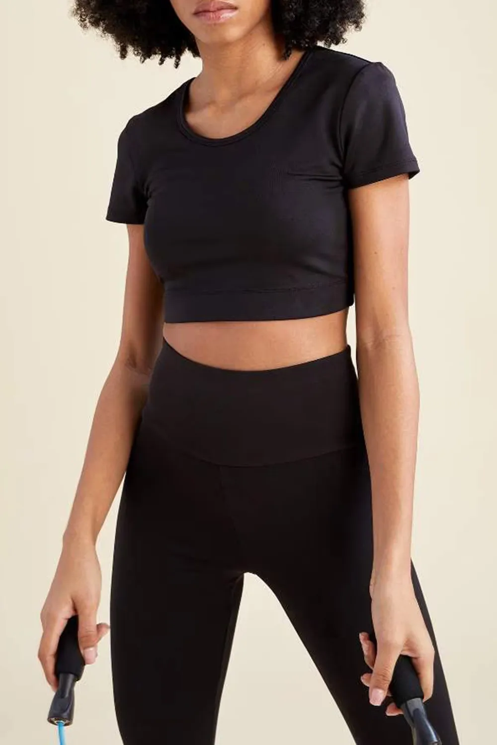 Elegant Crew Neck Solid Color T-Shirt