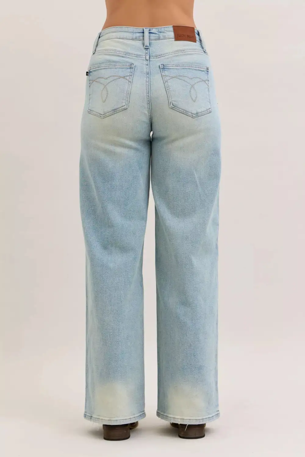 Polished High-Waist Washed Pocketed Stretch Straight Leg Jeans