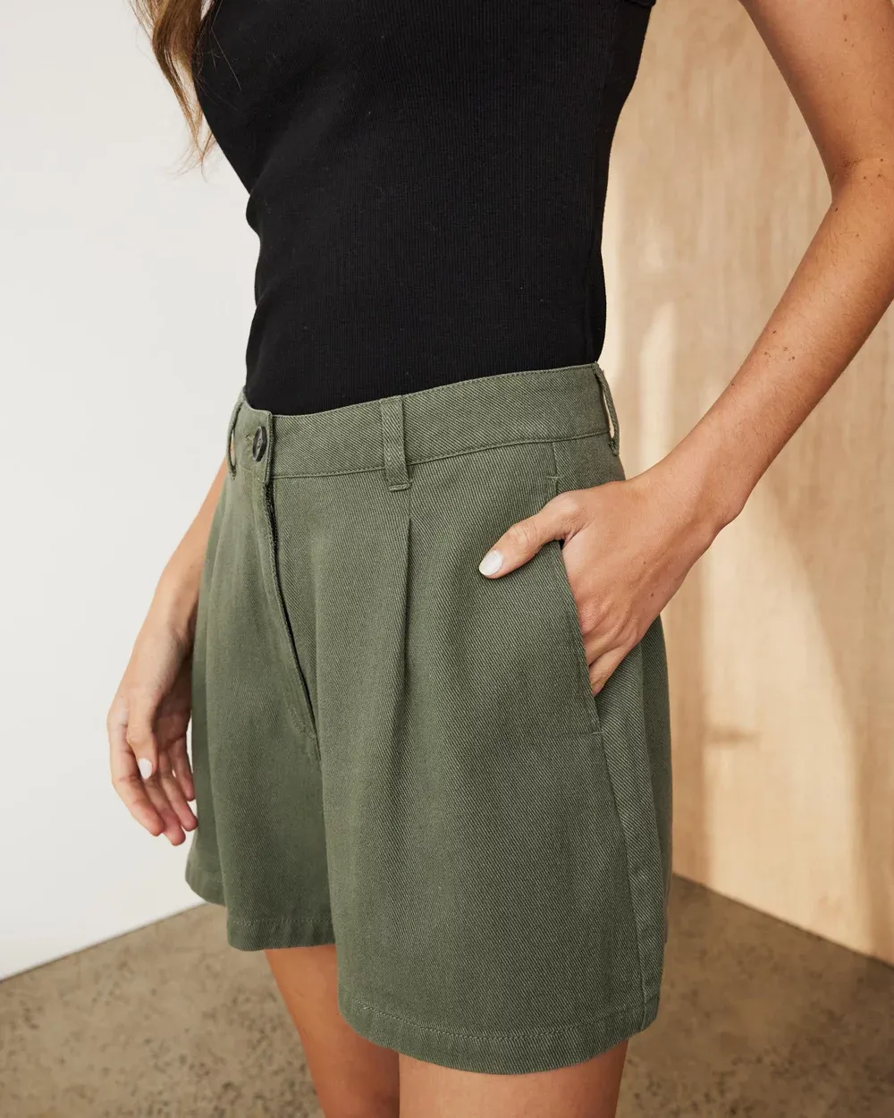 Pleated denim Twill Shorts
