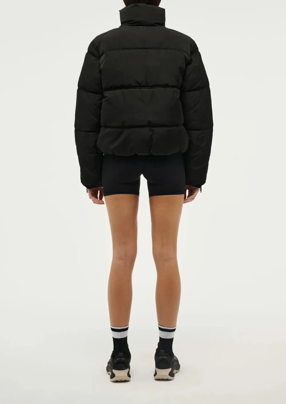 TURTLENECK JACKET IN BLACK