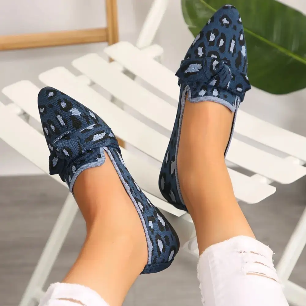Pointed Toe Leopard Print Flexible Sole Everyday Flats