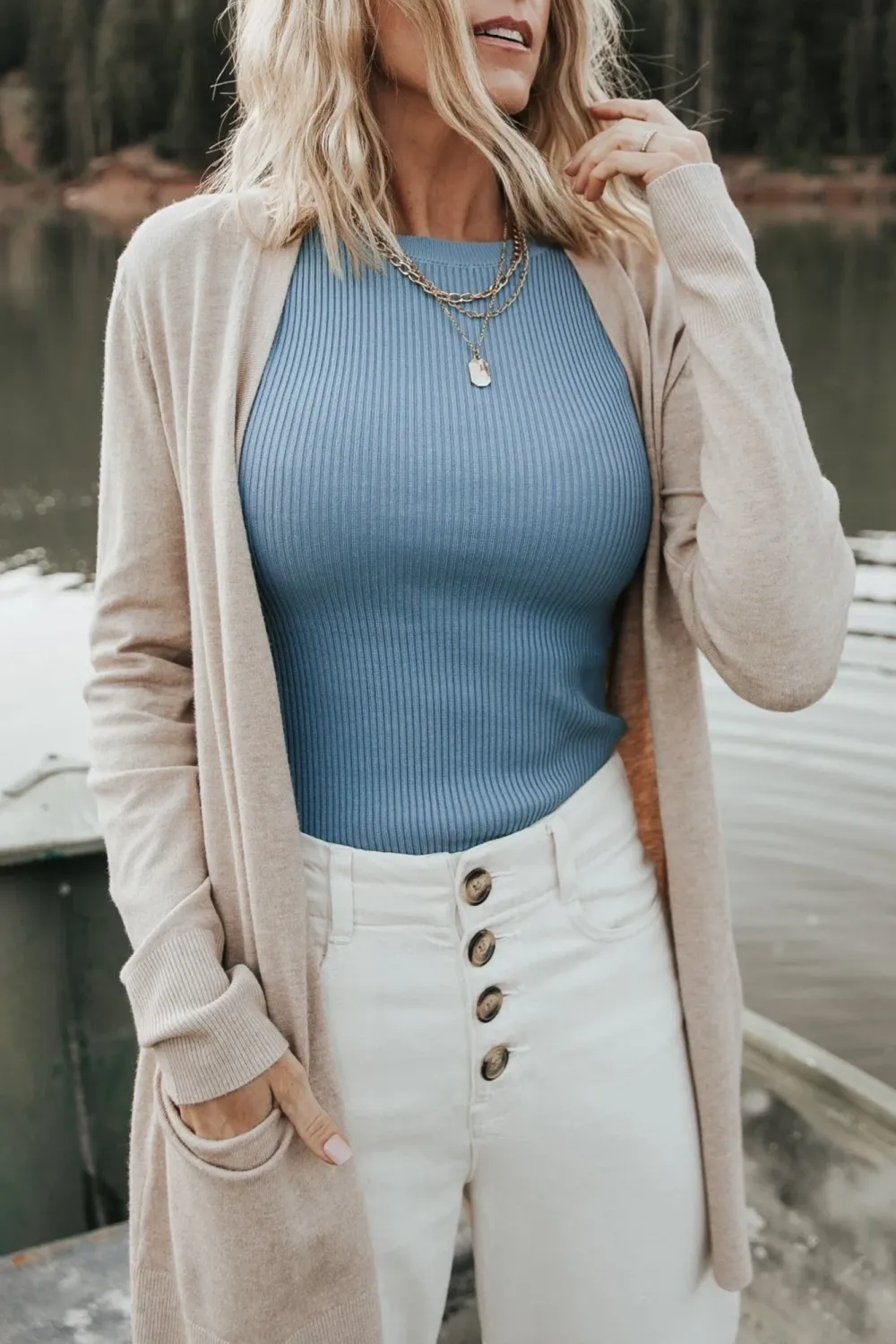 Lightweight Soft Simple And Slimming Top