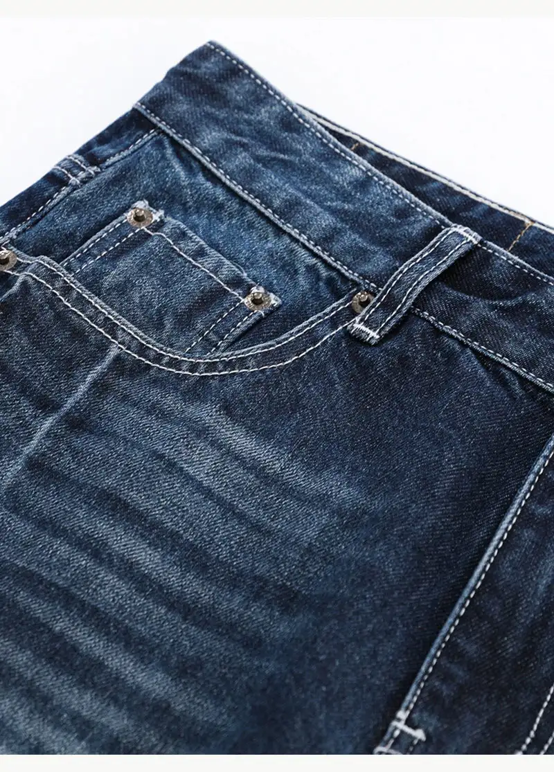 Wide-Leg Jeans