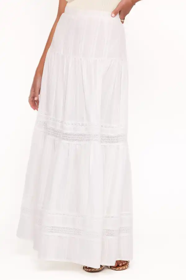 Lace Trim High Rise Tiered Skirt