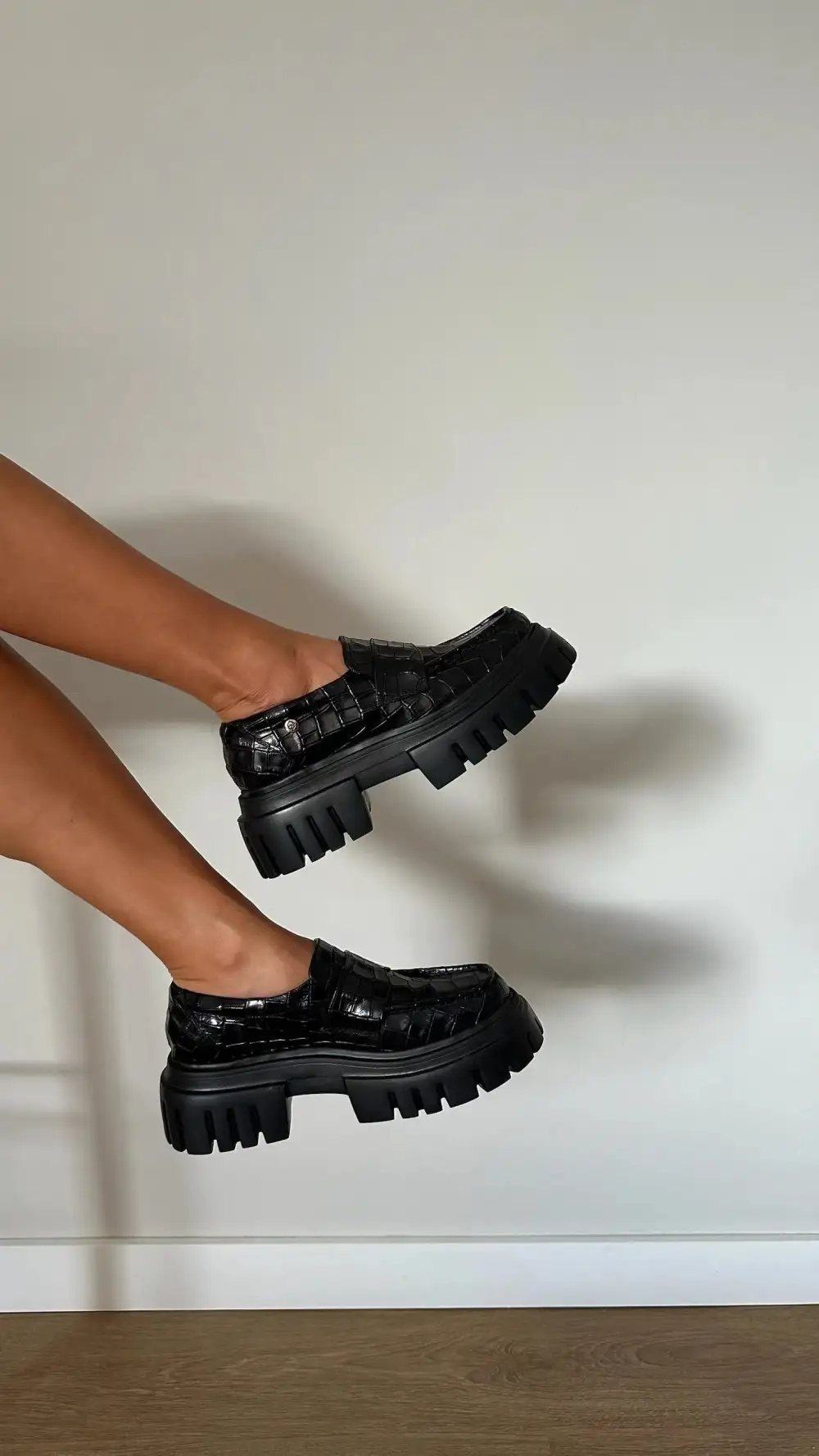 Polished Shoes Style