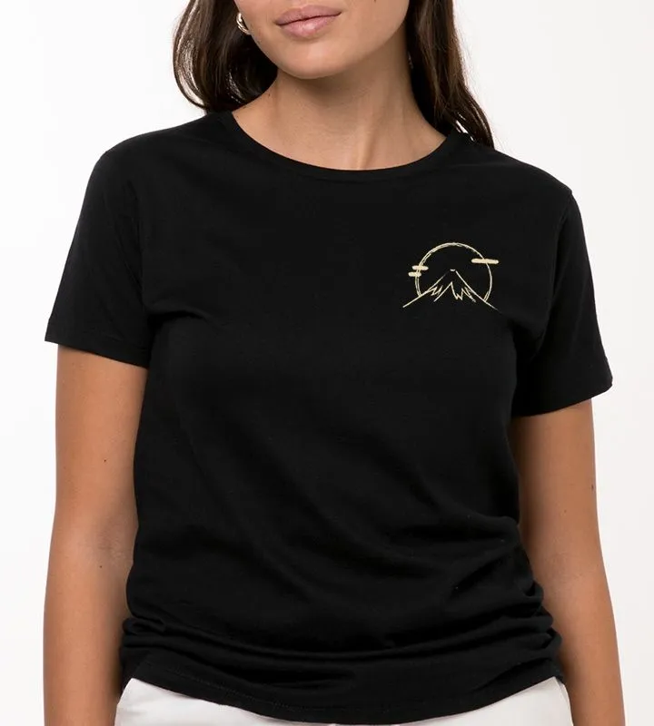 Cat And Scenery Graphic Unisex T-Shirt