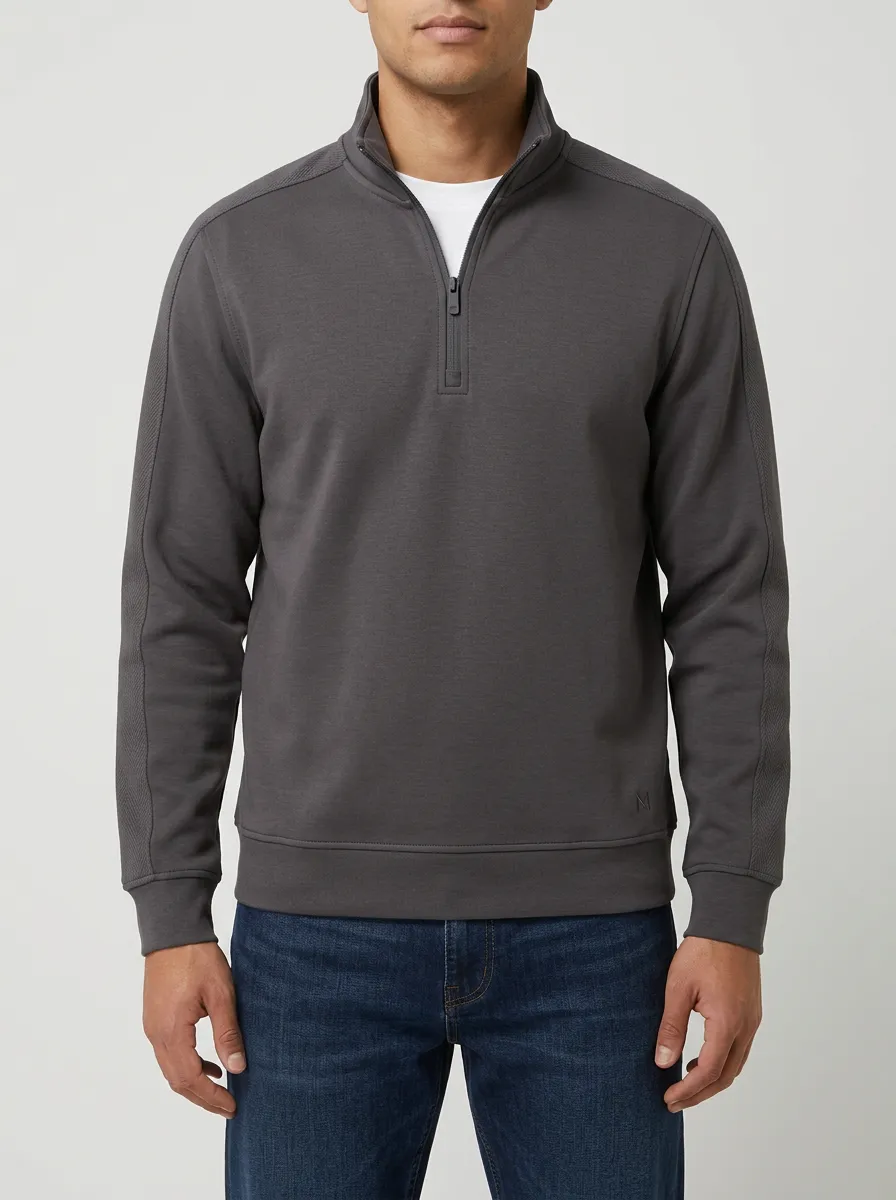 Men's Streamlined Minimalist Textured Embroidered Emblem Stand-Collar Quarter-Zip Sweatshirt