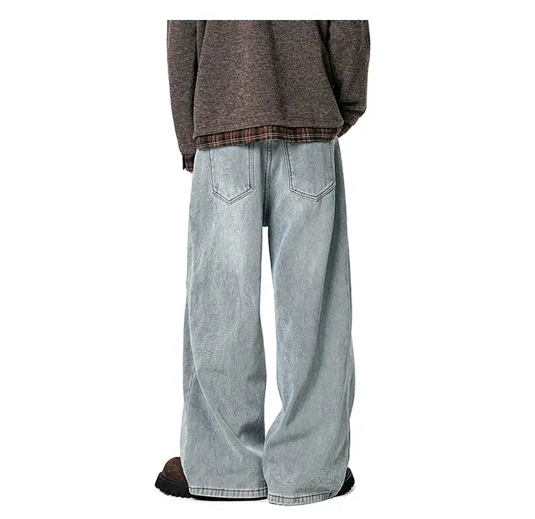 Fade Barrel-Leg Jeans
